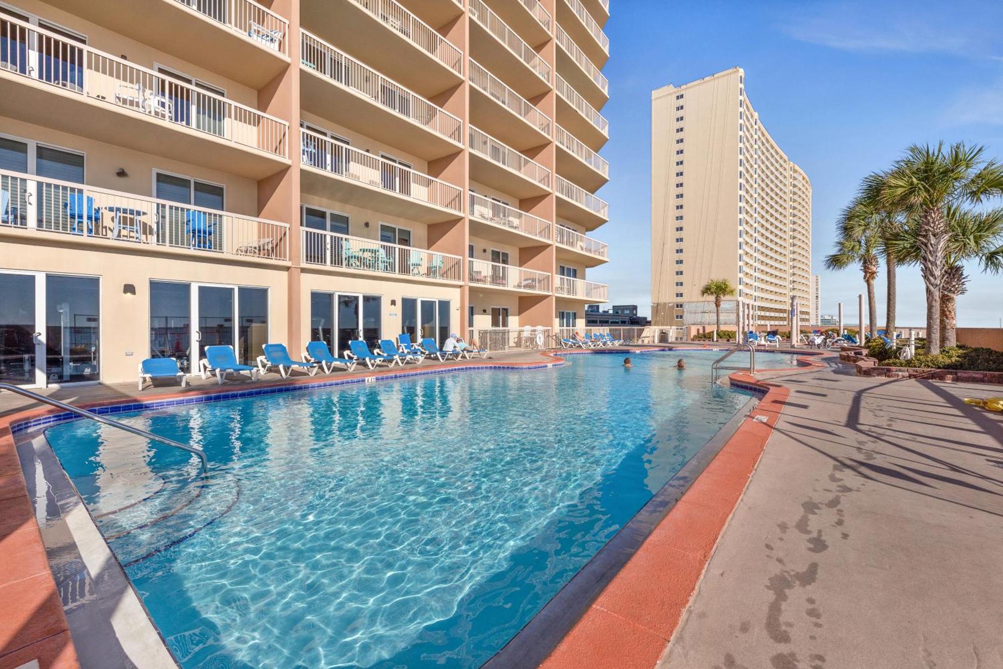 Gulf Front Master Bedroom! 2 Pools & Hot Tubs! Sleeps 8! Panama City Beach Exterior foto